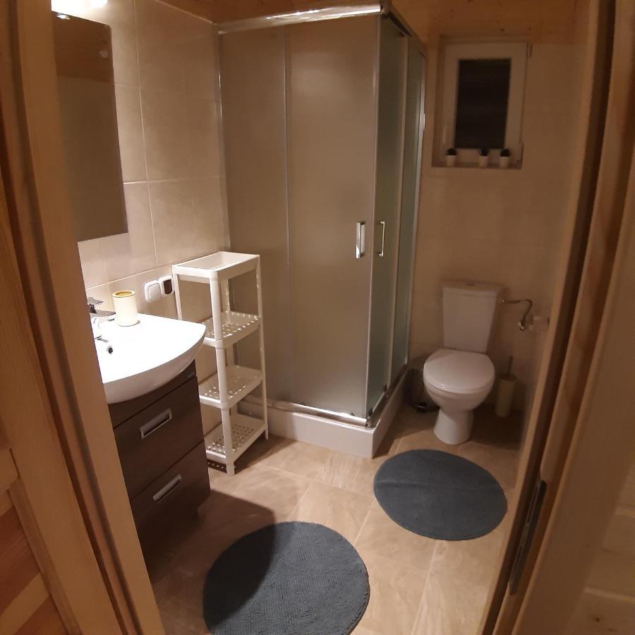Domki Przy Jeziorze Wejsuny 루치아네 니다 외부 사진